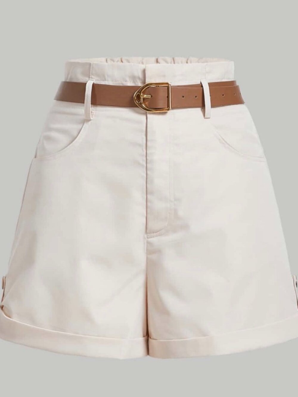 High-waisted beige shorts (M-never worn) *belt not included*